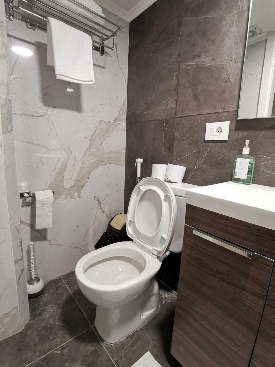 West House Apartments-Mar Mikhael بيروت المظهر الخارجي الصورة